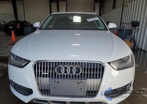 2013 Audi A4 Allroad Premium Plus from USA, damaged, VIN WA1UFAFL5DA107739